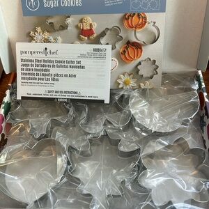Pampered Chef Stainless Steel Holiday Cookie Cutters